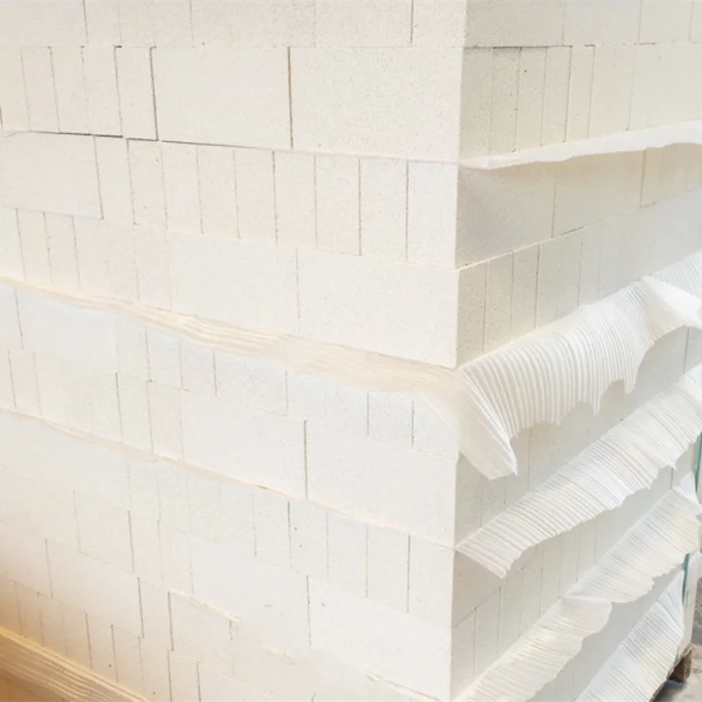 Mullite insulating brick and high alumina lightweight insulating refractory brick