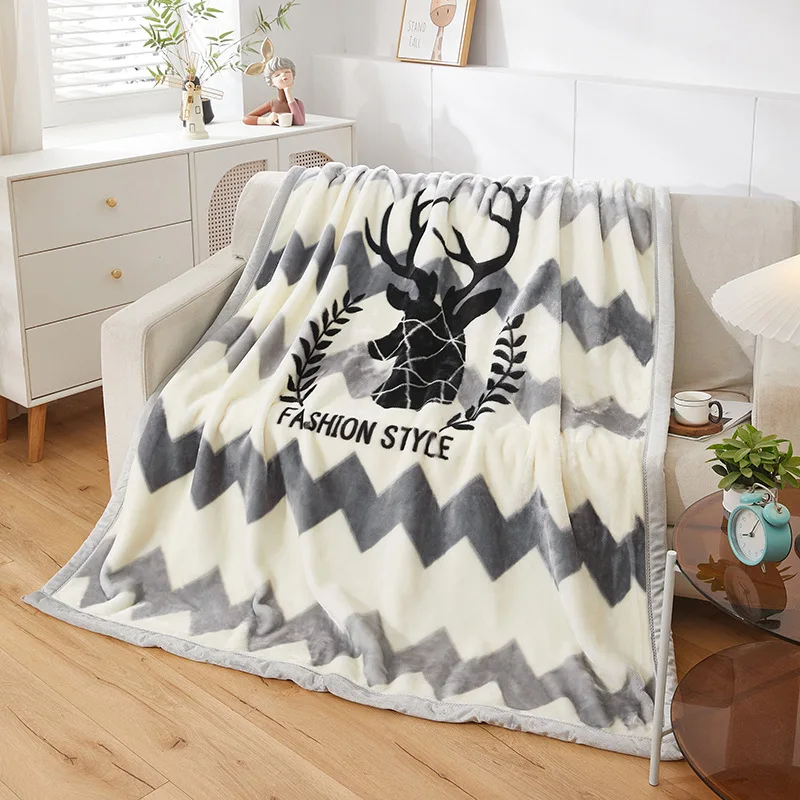 Wholesale Raschel double winter warm comforter flannel blanket for wedding