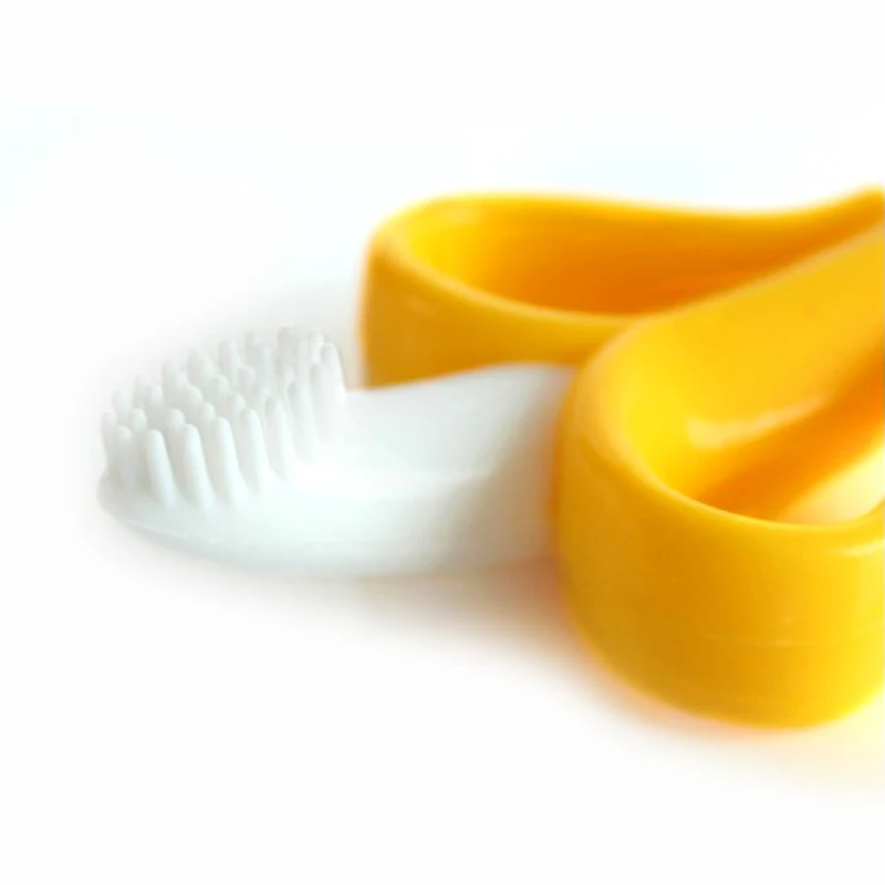 
soft BPA free silicone banana teether baby toothbrush teething Non-Toxic hot selling 2019 