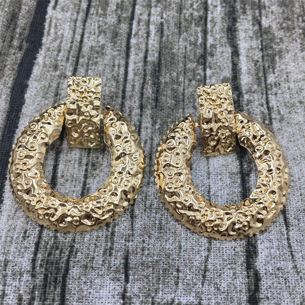 2022 Gold plated personalized big large gold geometric round wholesale price statement stud earrings for women