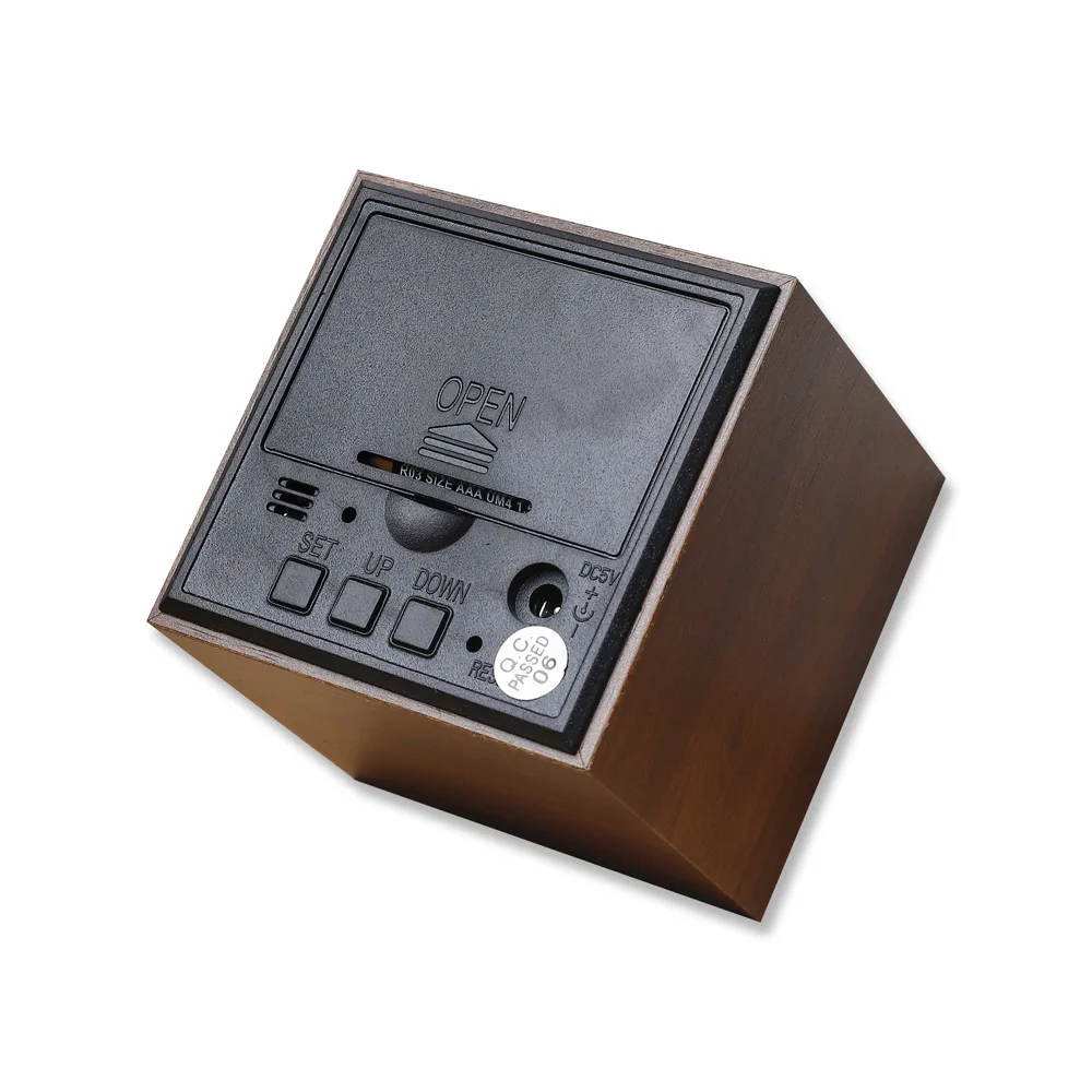 Factory sales creative led wooden alarm clock electronic square mini thermometer bedside alarm clock