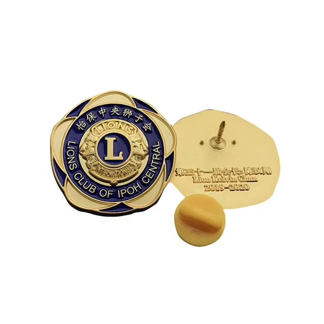 China Manufacturers Custom Lion Animal Shape 3D Design Logo Metal Lapel Pin Badges