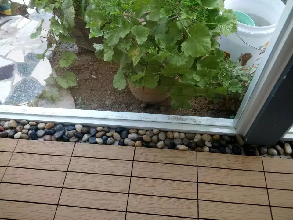 DIY wood plastic composite floor patio garden swimming pool balcony piso walkway roof tiles WPC board interlocking deck tiles