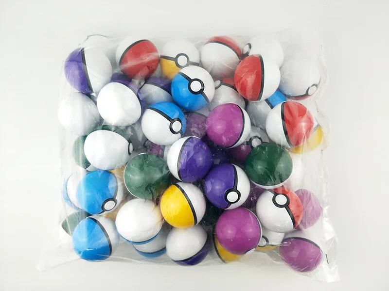 Wholesale anime pokemon ball plastic pokemon gashapon pokeballs for kids gift