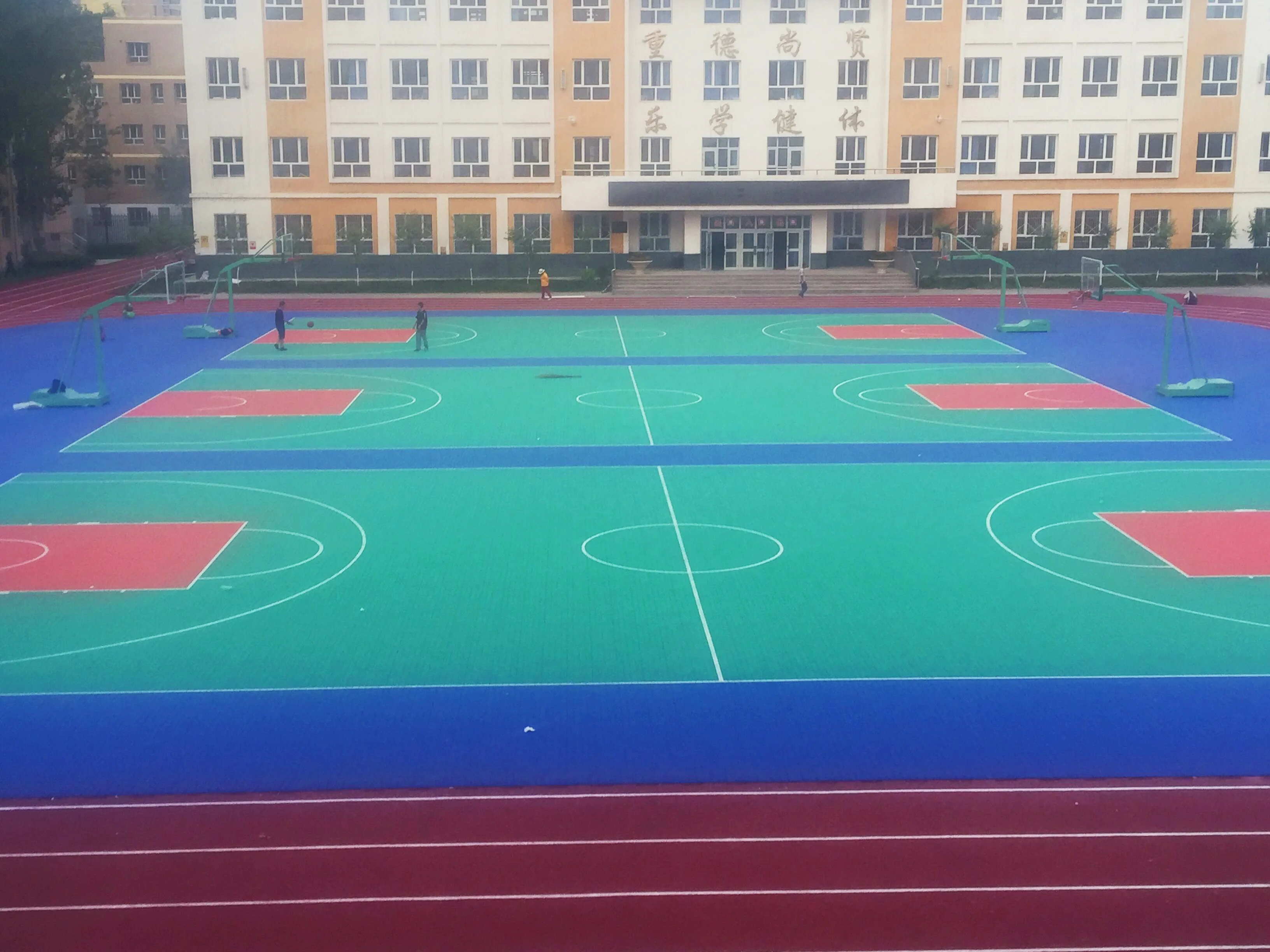 Alite PP Millet Grain Outdoor Basketball Court Floor Anti-slip Wear-resisting Cheap 25*25*1.2cm
