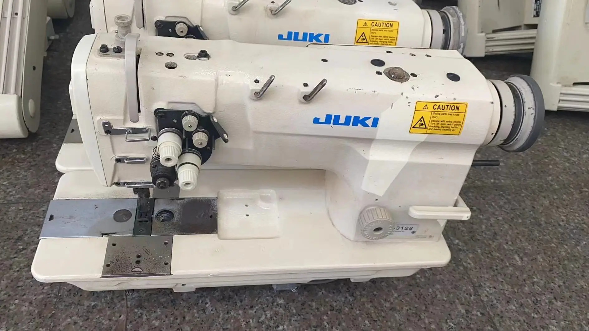 Б/у JUKI LH-3128 двойной иглой промышленные швейные машины челночный стежок для тяжелых условий