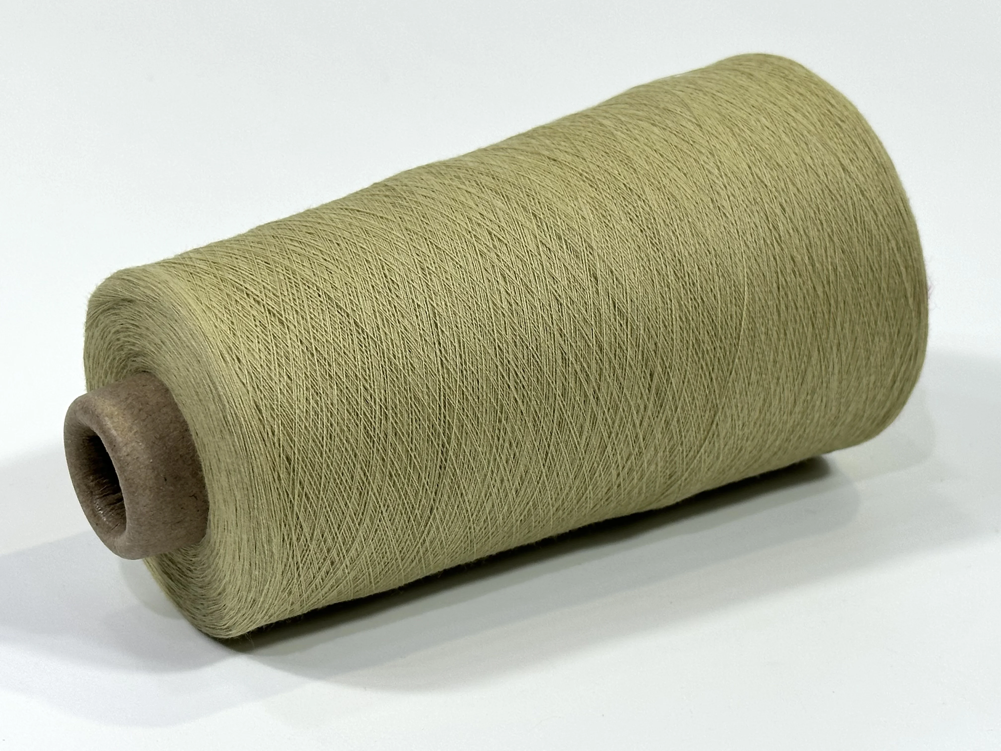 2/60NE 100% High Twisted Cotton Yarn for Flat Knitting Machine