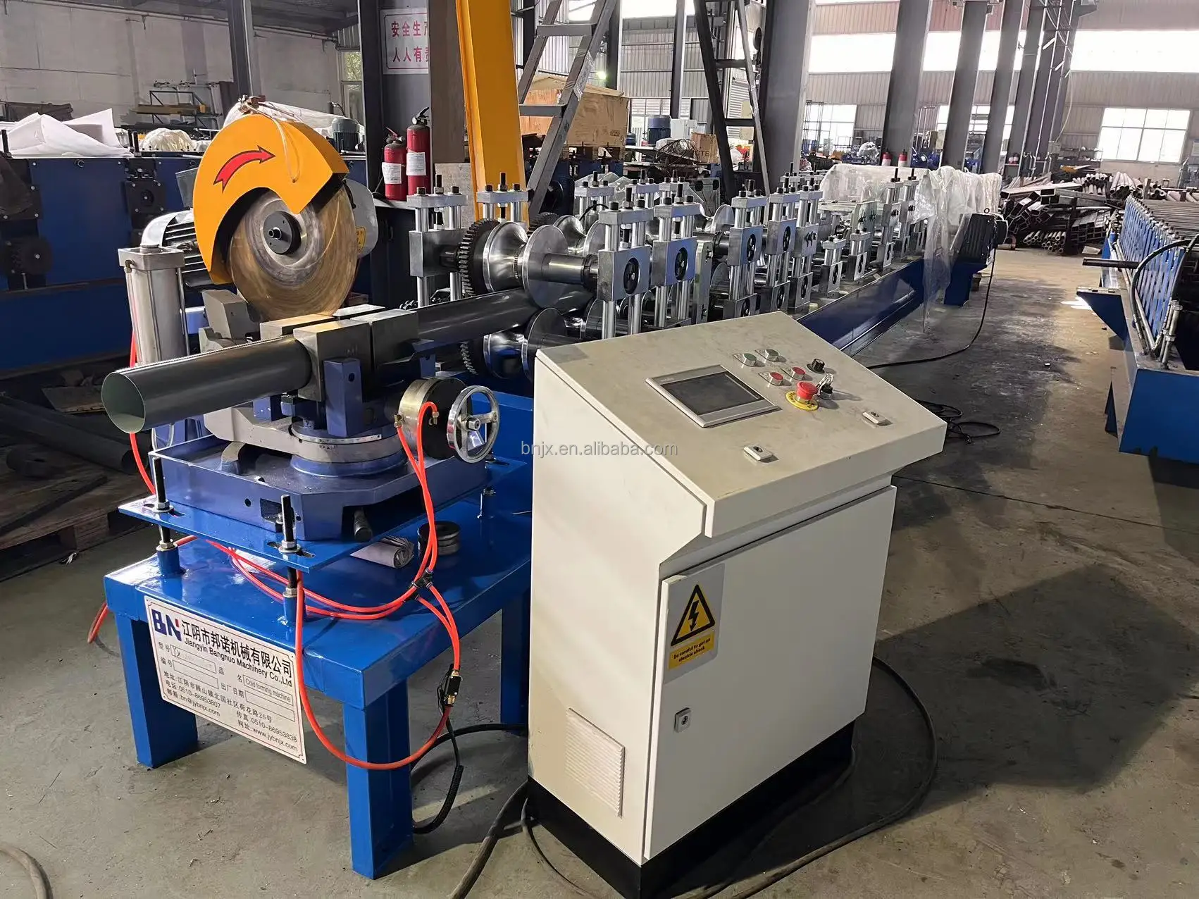 Automatic CS/Stainless Welded Round/Square Tube Pipe Production Line Pipe Making Machine