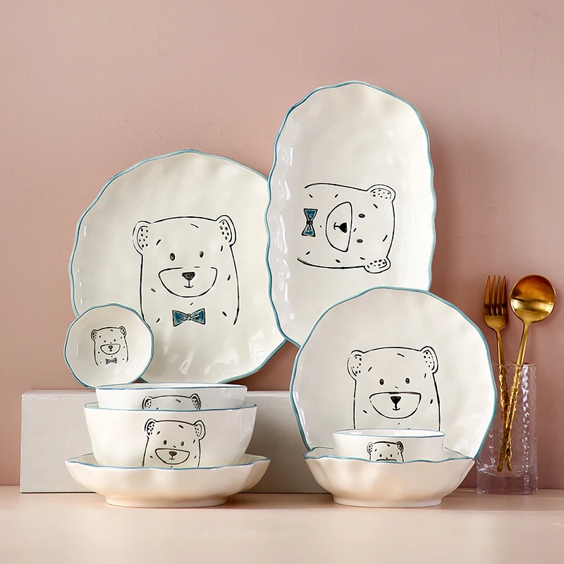 Blue Bear 2022 New Design Funny Baby Kitchen Animal Bear Ceramic Plates With Blue & White Dinnerware Set