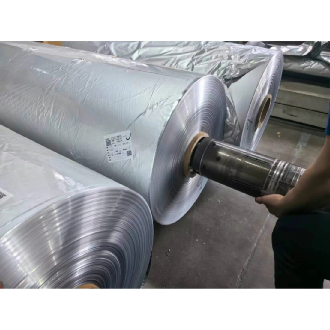Aluminum Foil Factory 1235 3003 8011 Food Grade Aluminum Foil Jumbo Rolls Raw Materials