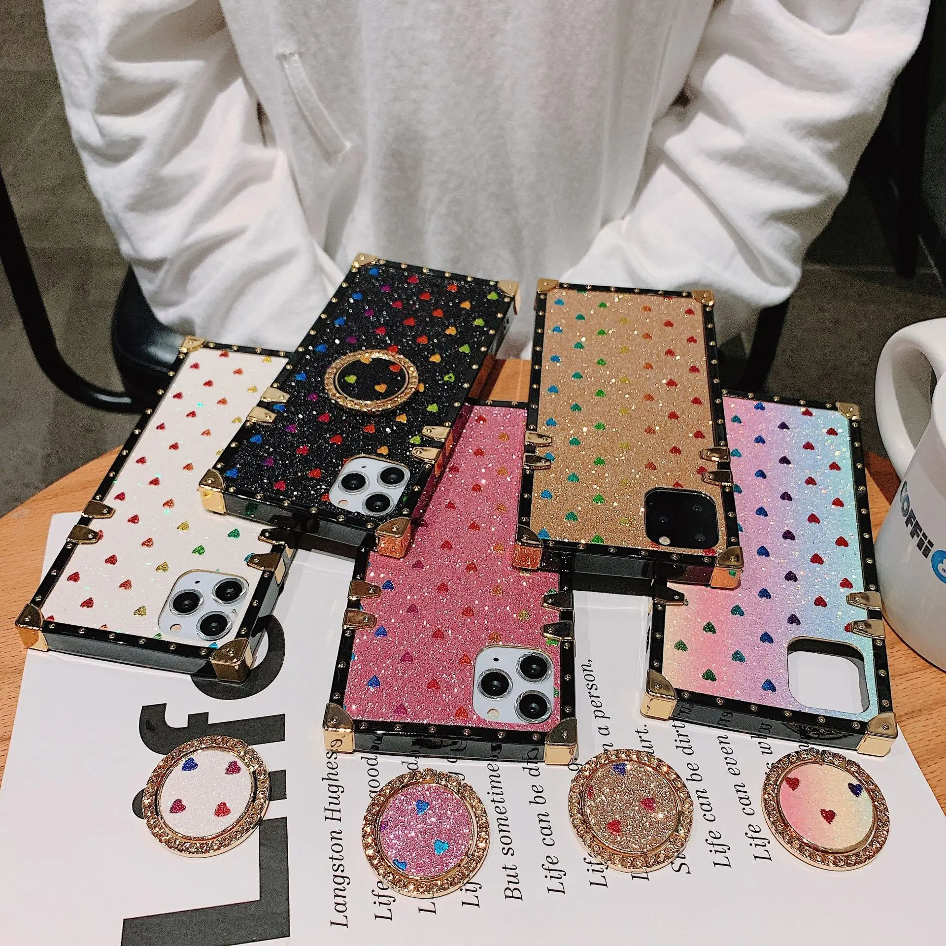 
Accept small order women luxury anti-fall fashion luminous glitter square phone case for iphone 11 pro max 