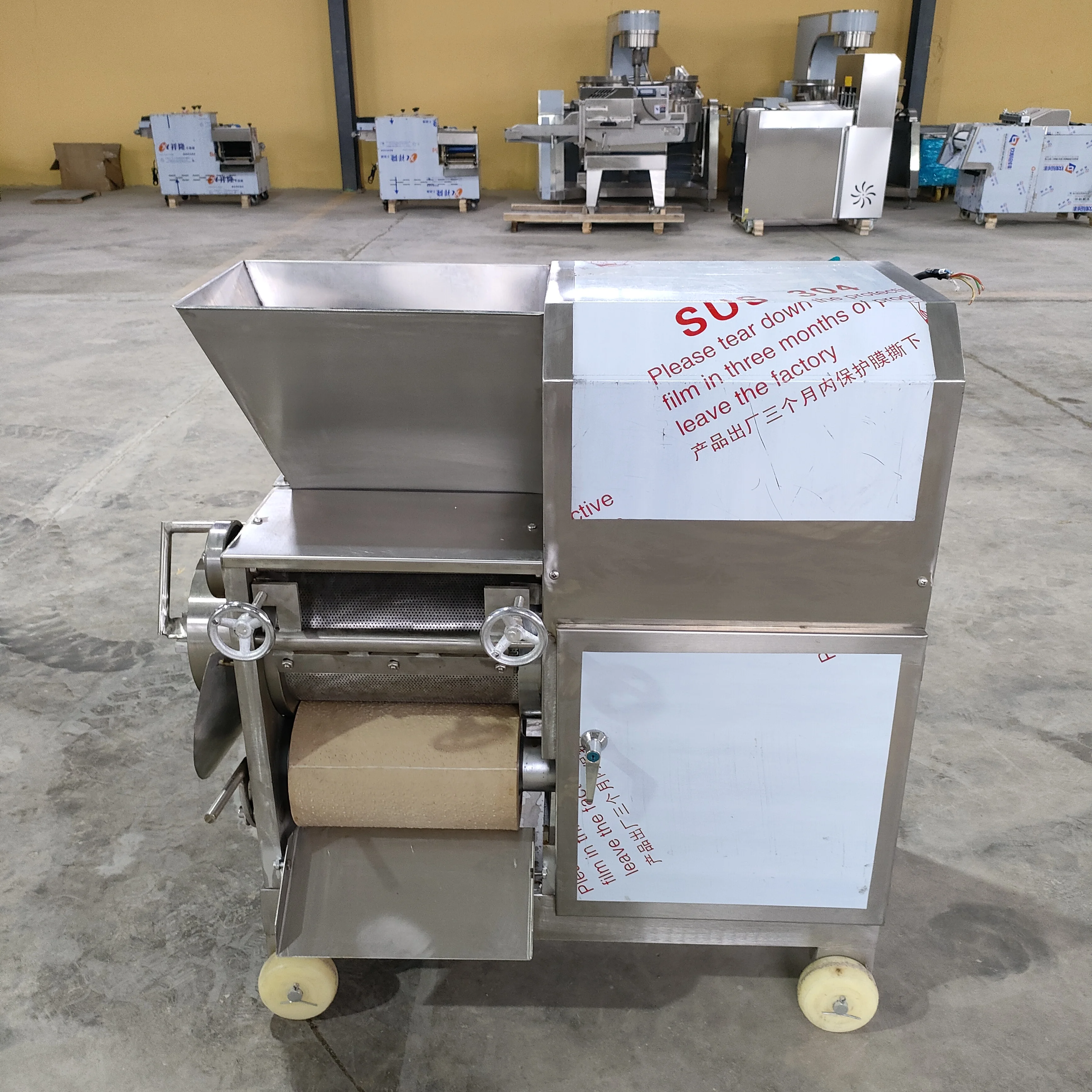 shrimp shells Crab fish deboning filleting machine / meat bone separator/SUS 304 Fish Deboner for Making Surimi Fishball
