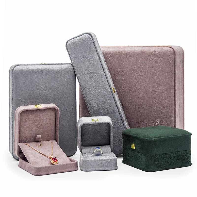 Customized Suede Velvet Jewelry Box  Ring Earring Bracelet Necklace Box Jewelry Packaging Box with Logo