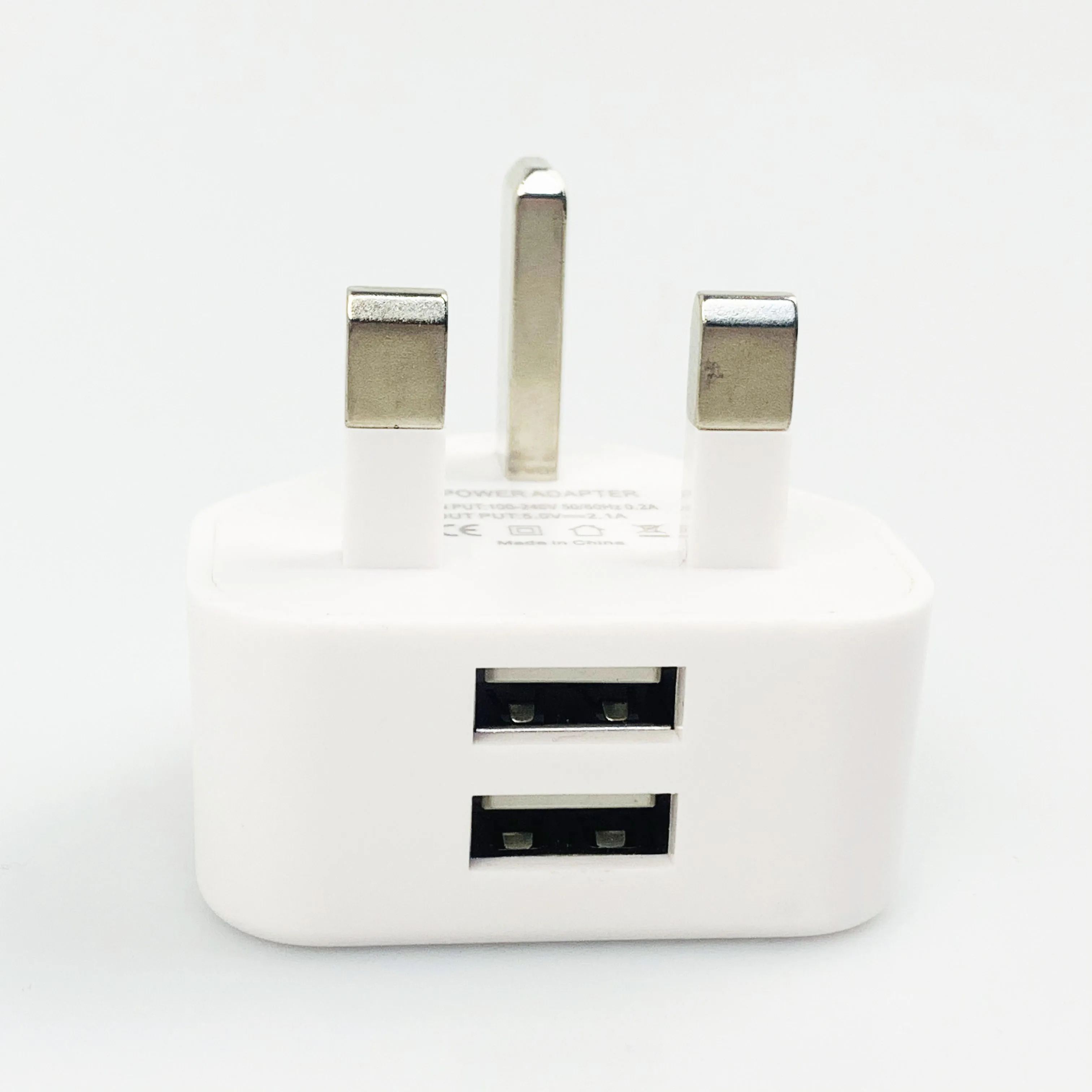 Прямая продажа с фабрики двойной USB великобританская настенная Штепсель для зарядки 5V 2.1A 3 Pin зарядного устройства для телефона