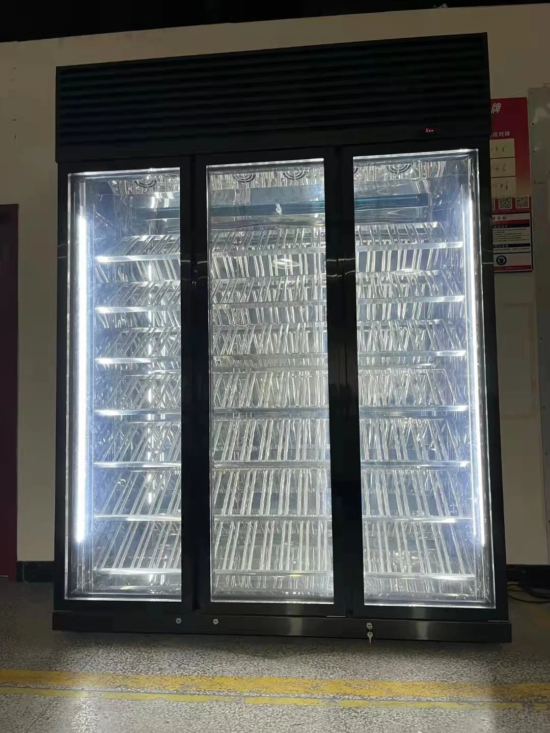 Stainless steel Commercial Bar Hotel Wine cabinet Villa Home Use Red wine coolers customizable Wine cellar