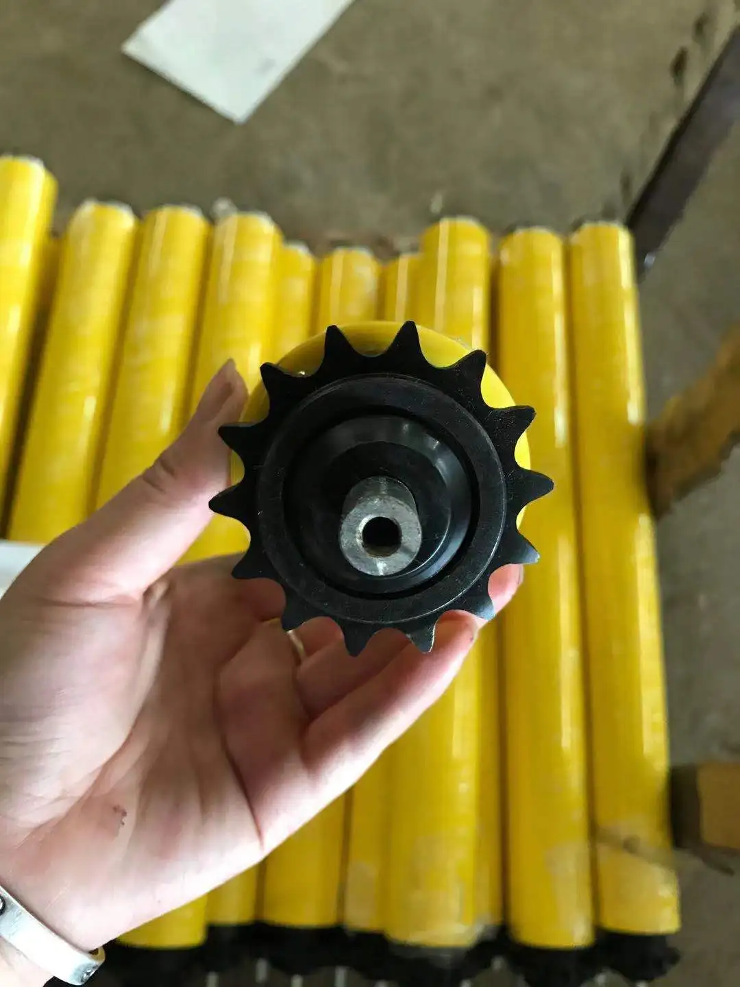 
small rubber roller 