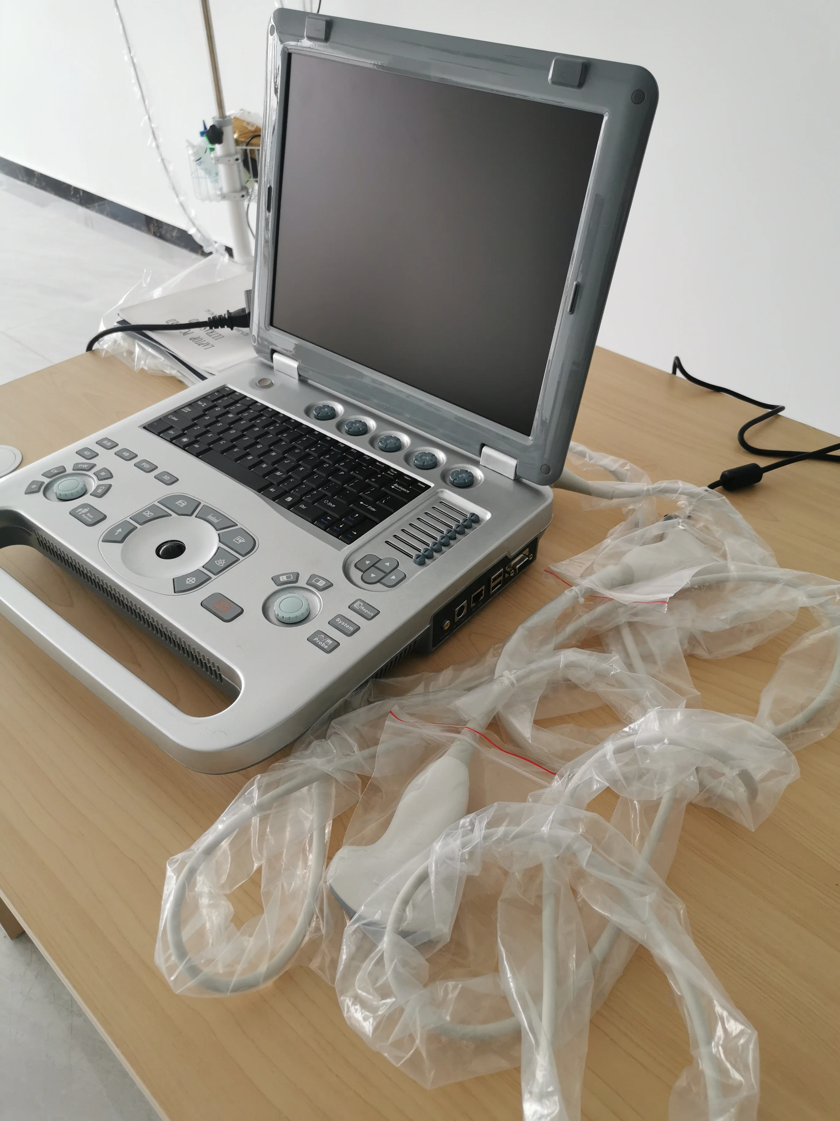 Color doppler ultrasound SUN-906B full digital ultrasound machine laptop obgyn ultrasound 3d