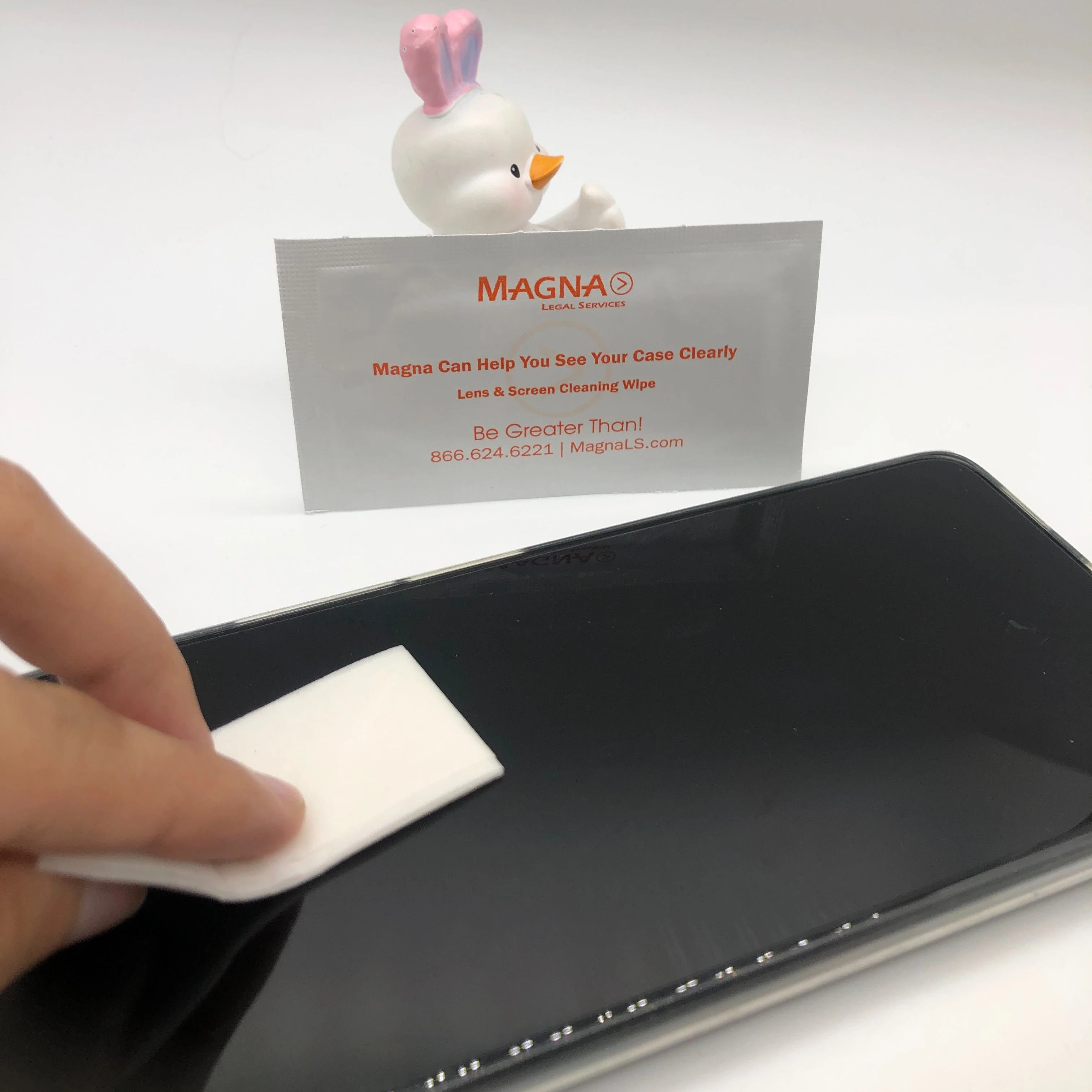 Customized Logo Separate Packing Biodegradable Screen Antibacterial Cleaning Wipes