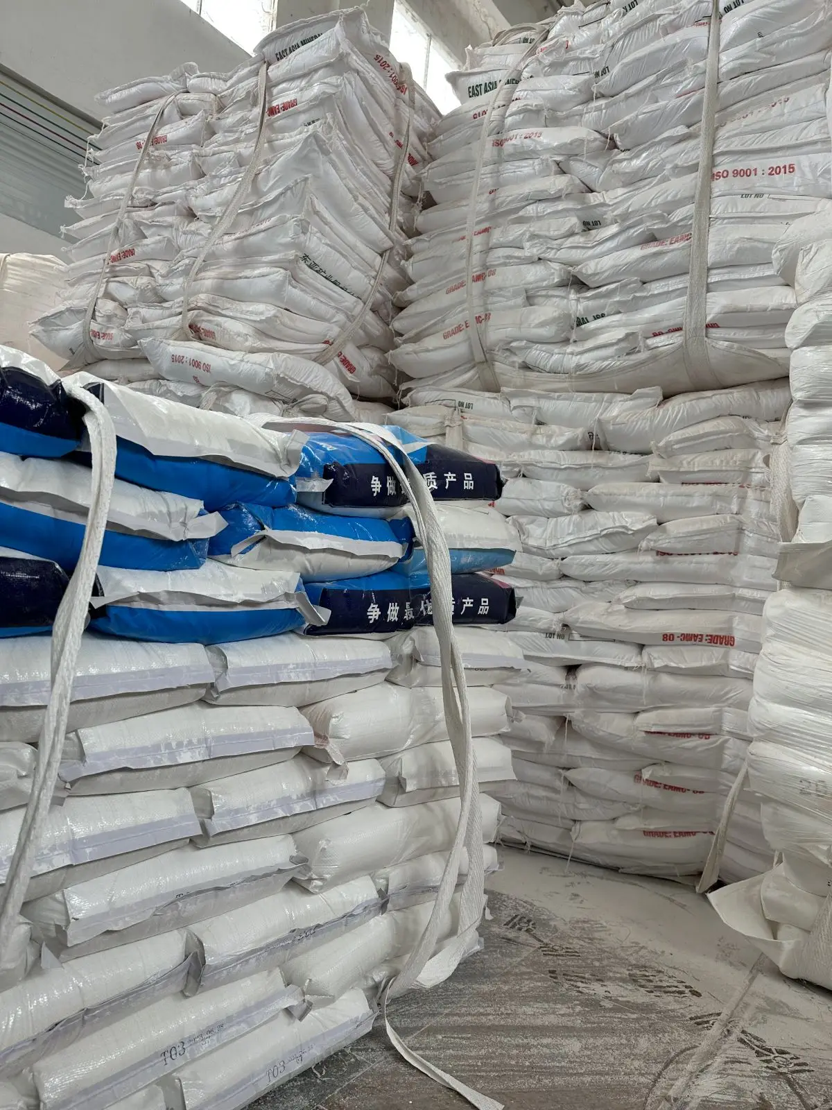 No Bubbles High White 95% Plaster Powder Painting Gypsum High Strength Gypsum Powder Plaster Of Paris