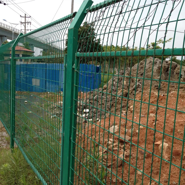 Privacy 8 X 8 Play Game Metal Gate 2 Metere High Crib Perforate Steel Fence In Ground Fence Post