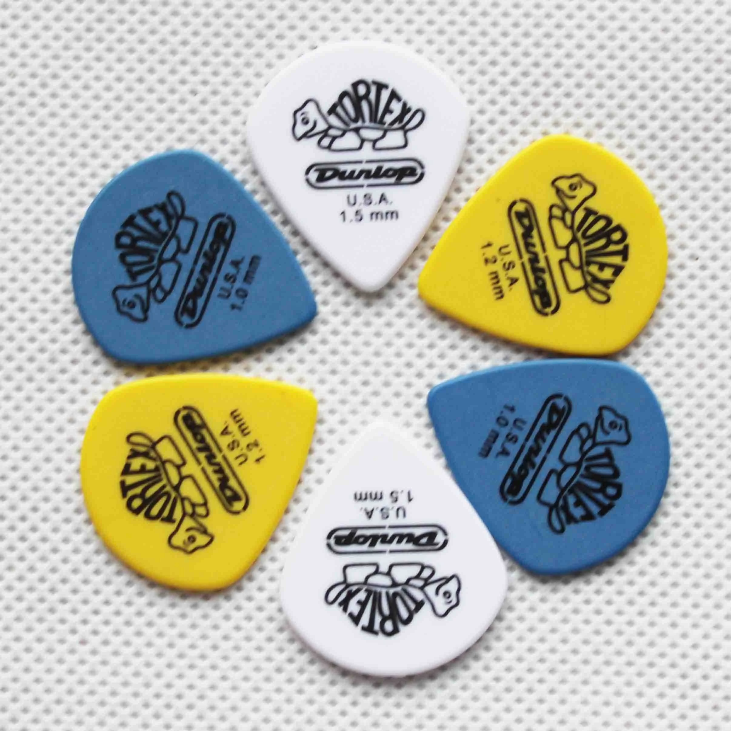 Derlin material guitar picks,custom design guitar picks