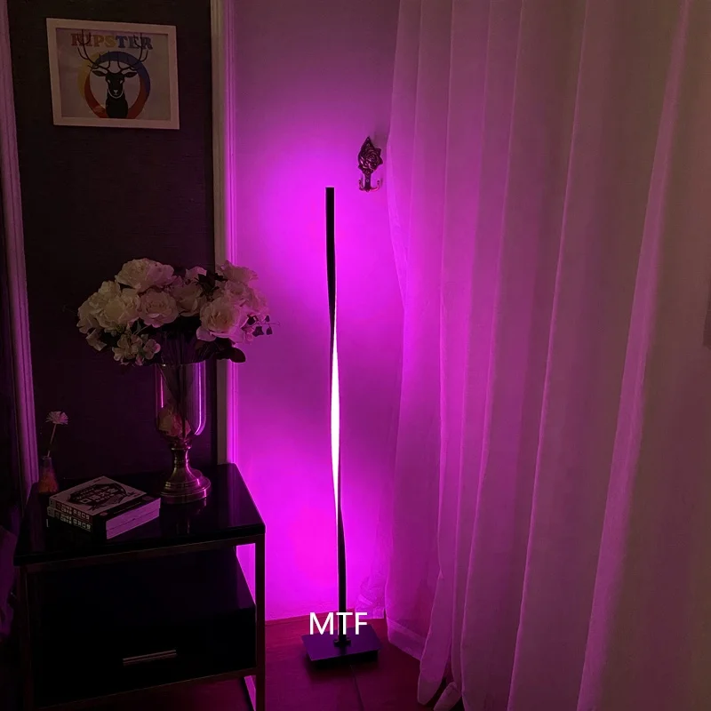  Современный минималистичный напольный светильник rgb меняющий цвет алюминиевый простой изогнутый витой светодиодный для