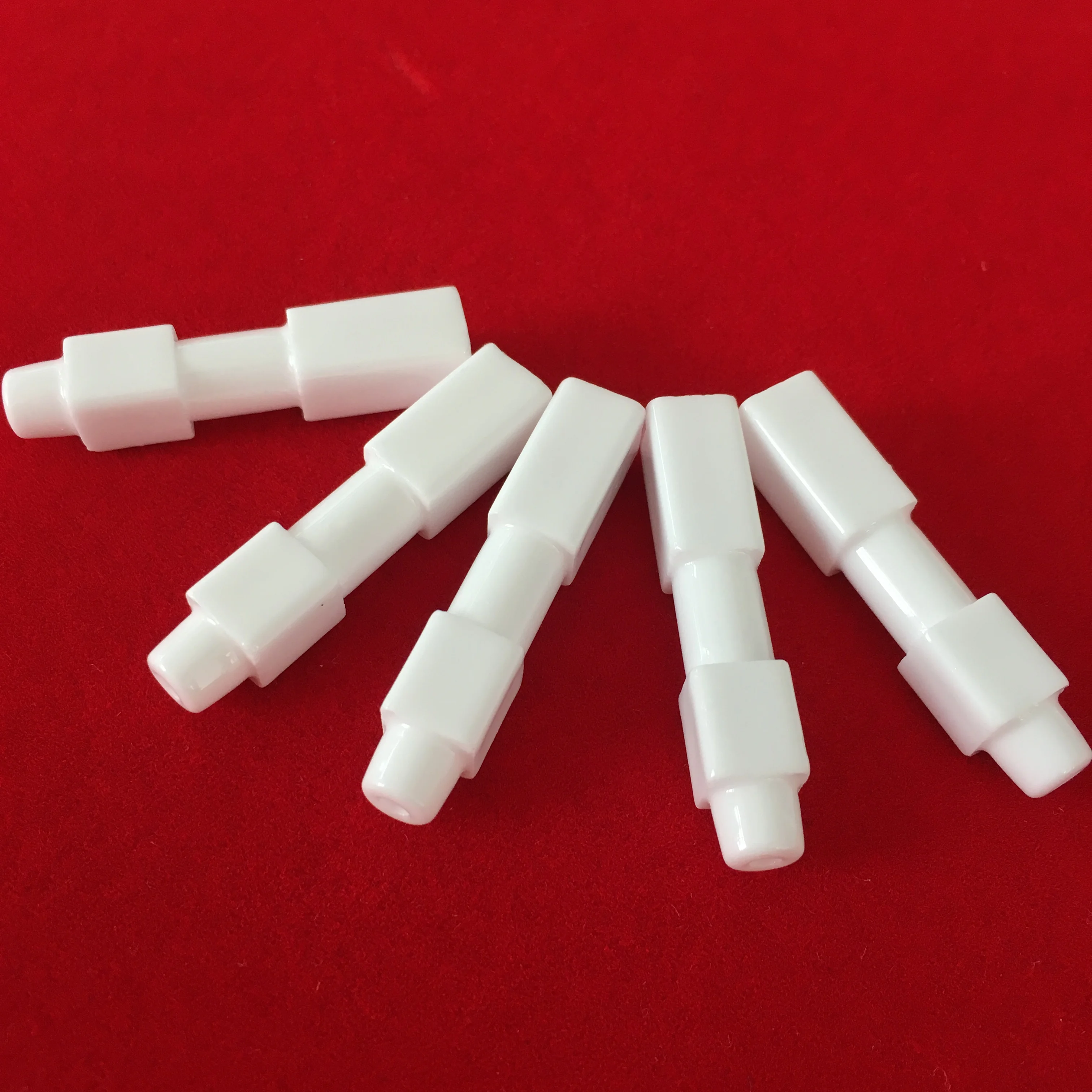 Customized Alumina Ceramic Ignitor Electrode Spark Needle Ignition Pin Needle Glazed Ceramic Ignition Tube
