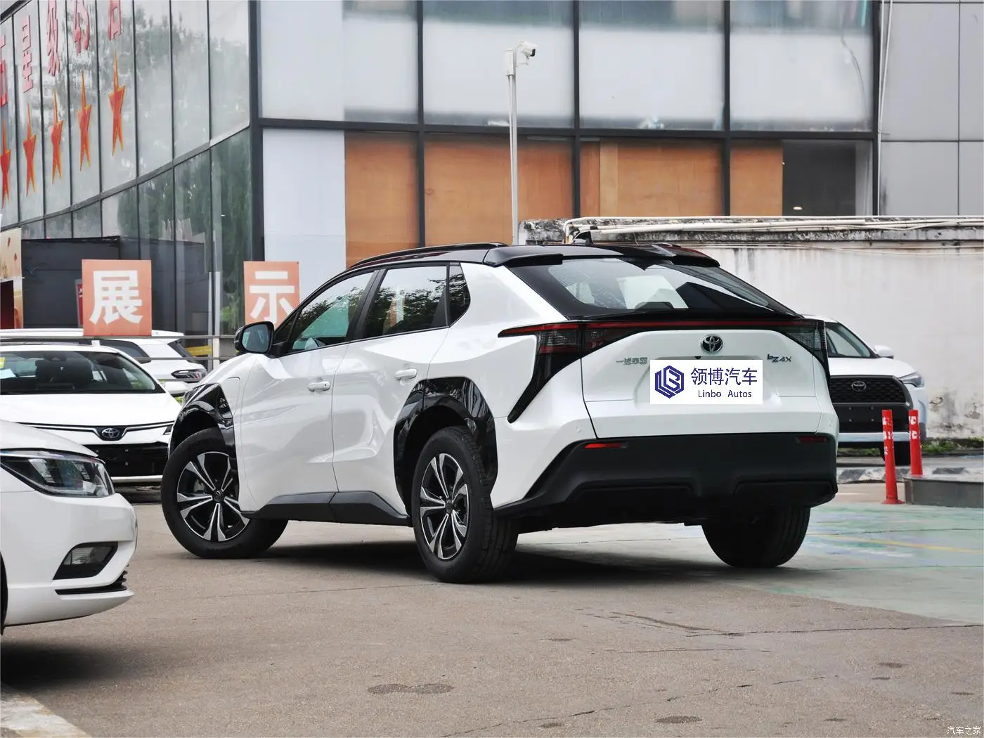 YK MOTORS Used car sale 2023 Toyota BZ4X PRO EV Car 4 Wheel Long Endurance 615KM New electric passenger vehicles