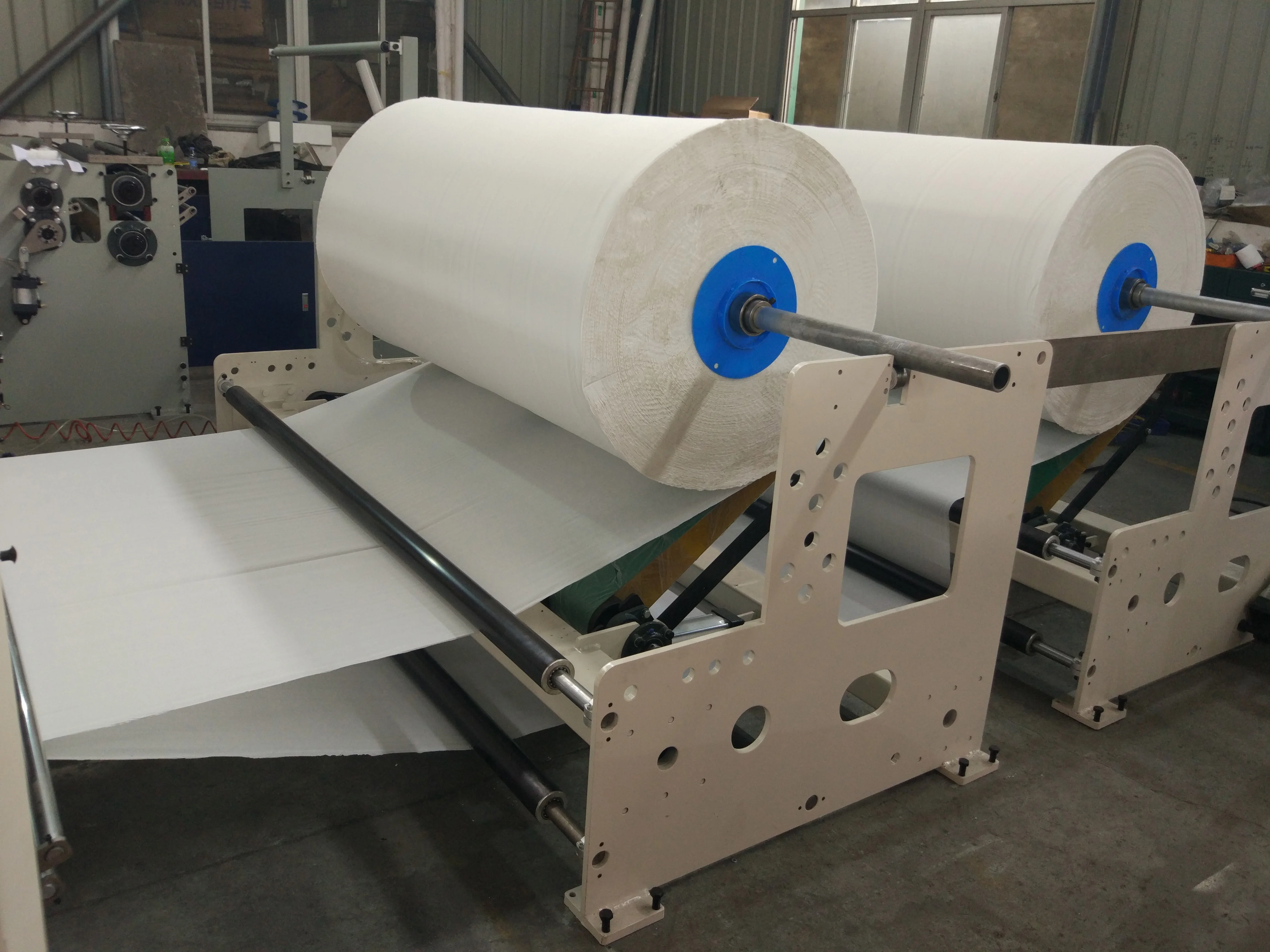 
Small business toilet paper manufacturing machine 