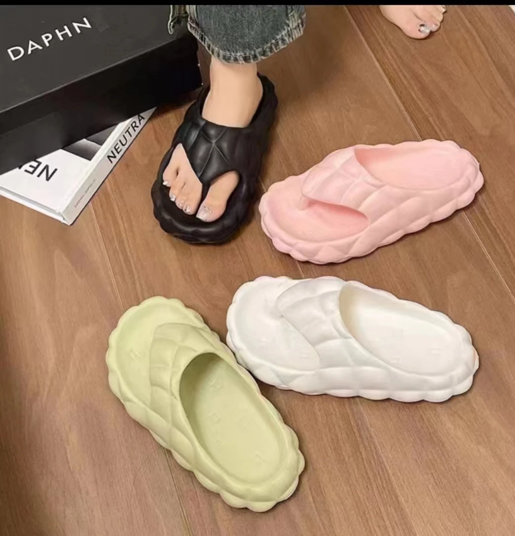 Fashion slippers for staying at home and going out