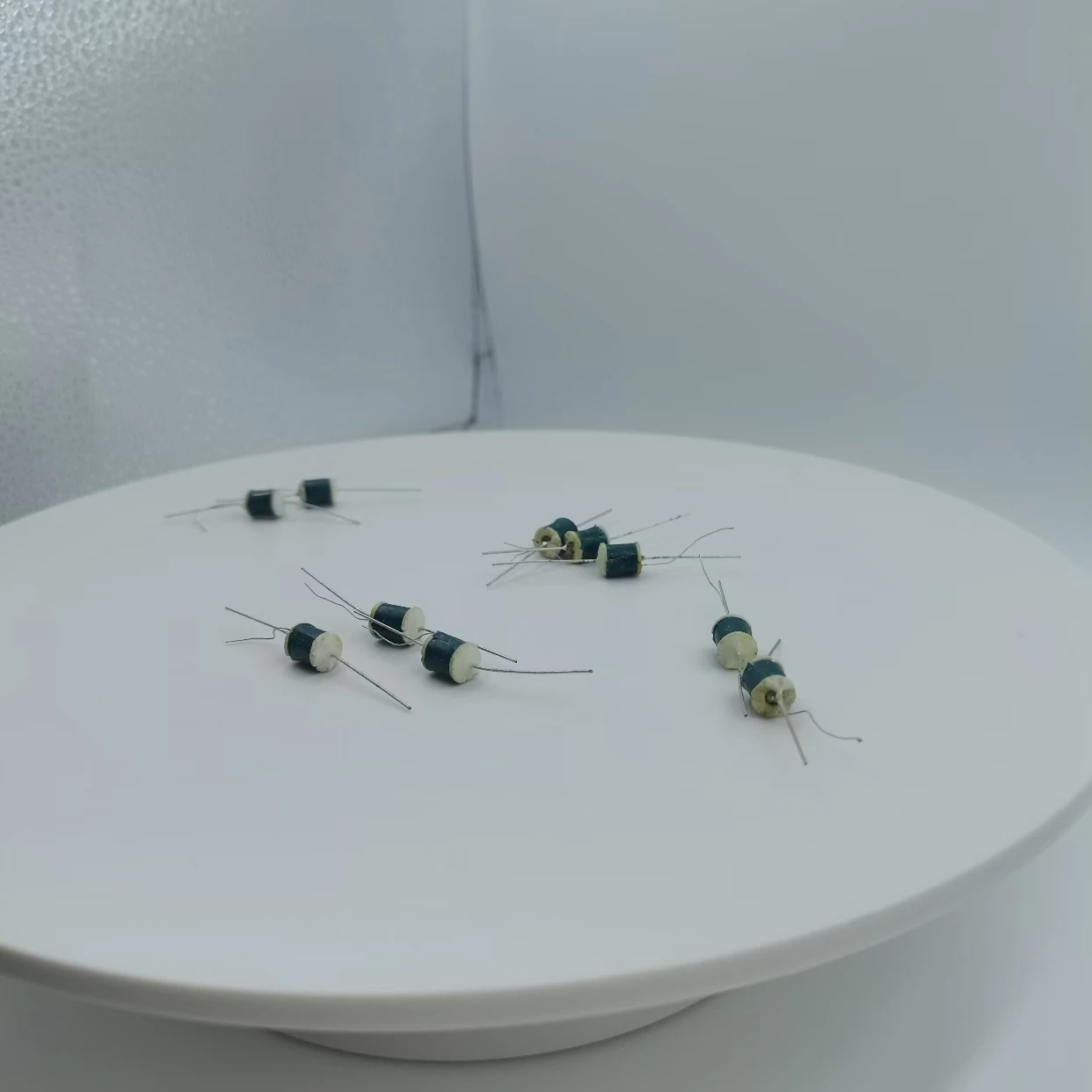 The factory provides high-quality and high-performance electronic components for triggering coils