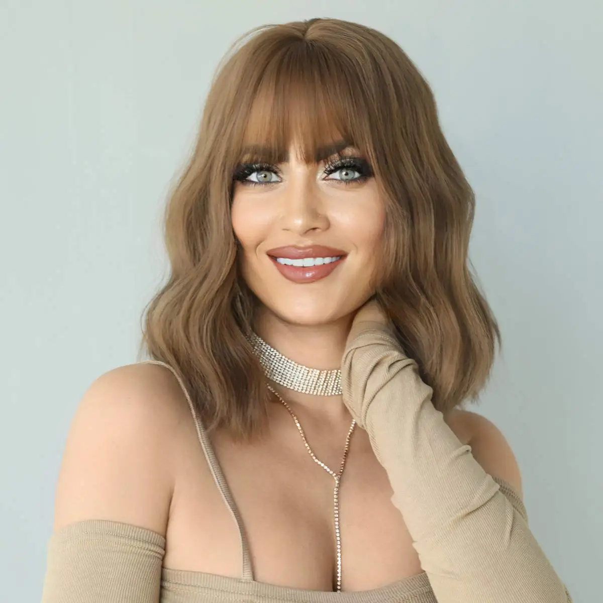 Brown Curly Bob Wigs for Women with Bangs Body Wave Light Brown Wavy Hair 14 In Natural Brown Short Wig for Party and Cosplay