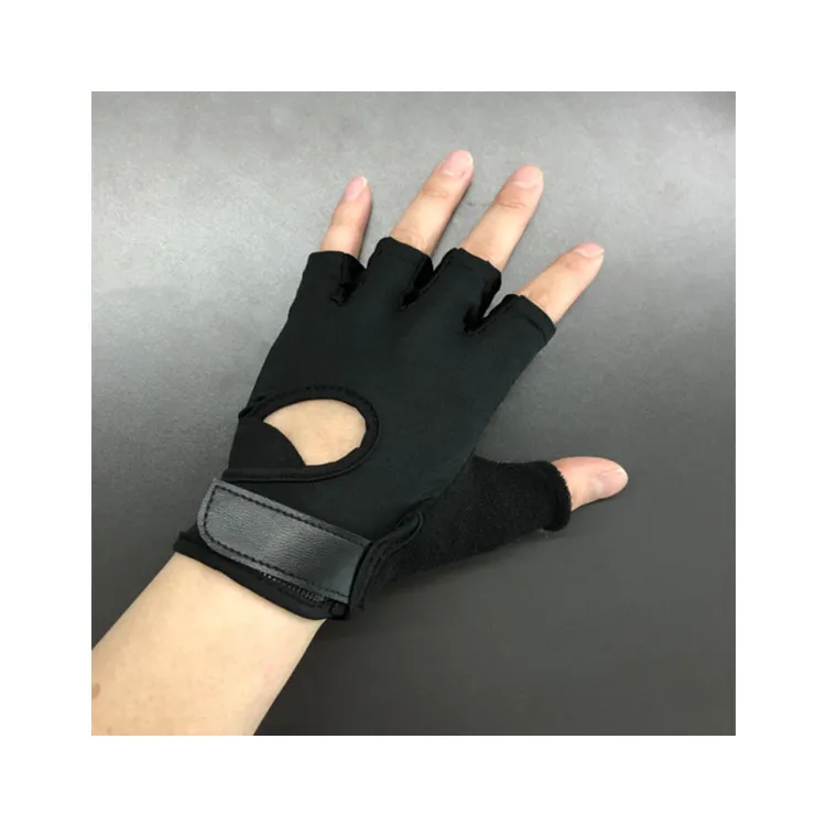 High Quality Breathable Custom Black Lightweight Gloves Workout Fitness for Gym Training