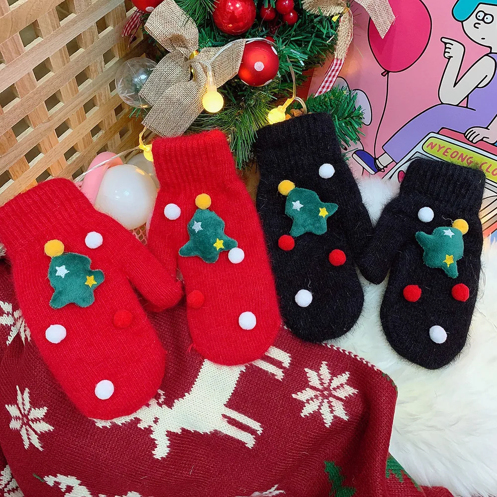 
Plush Christmas mittens with cute Santa Mittens winter 