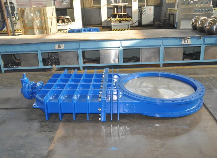 Carbon Steel Flange Knife Gate Valve Large Size DN1800 Manual Electric Power Options Water Gas Oil Control Price List Included