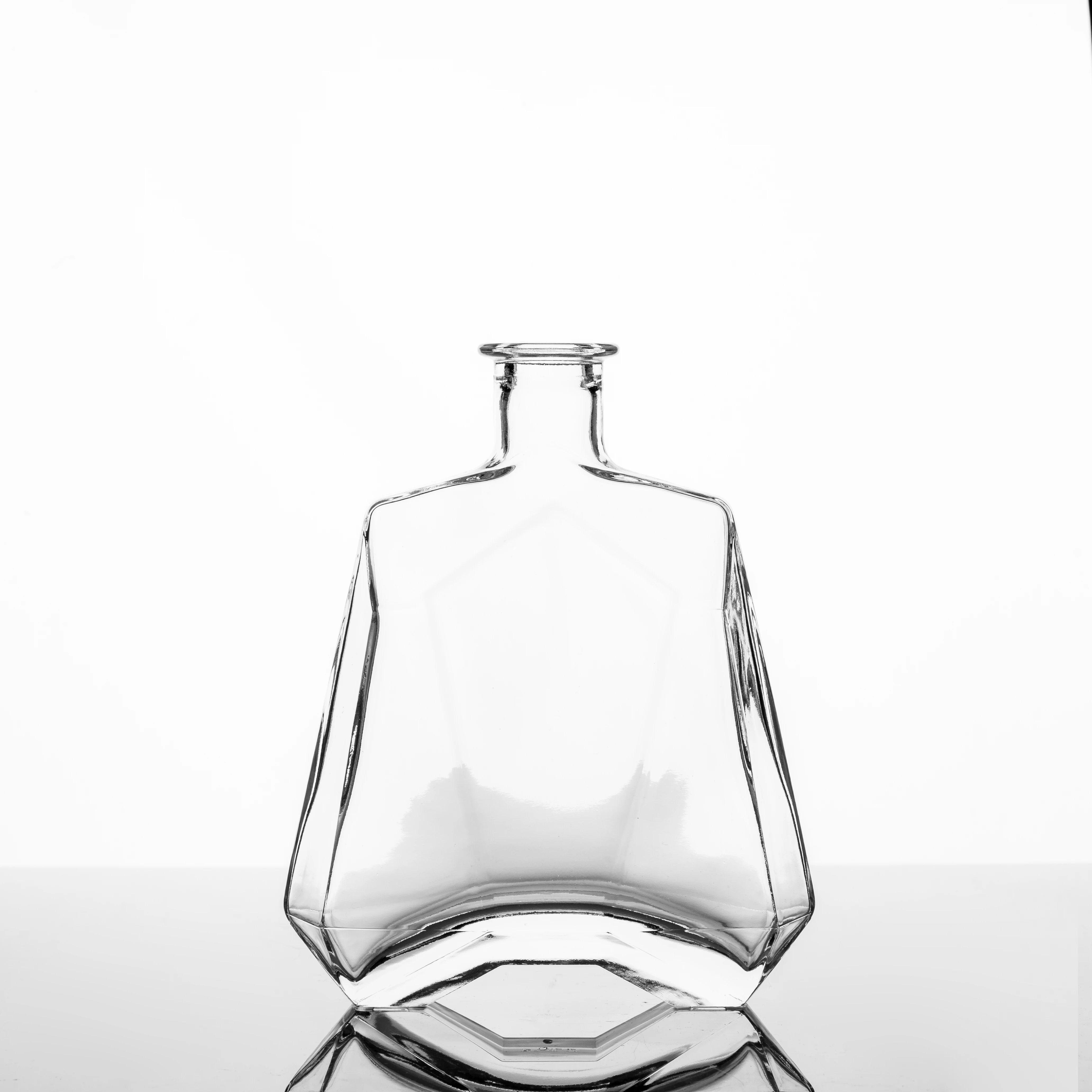 Wholesale Customized High Quality Fancy Design Circle Shape Liquor Vodka Wine