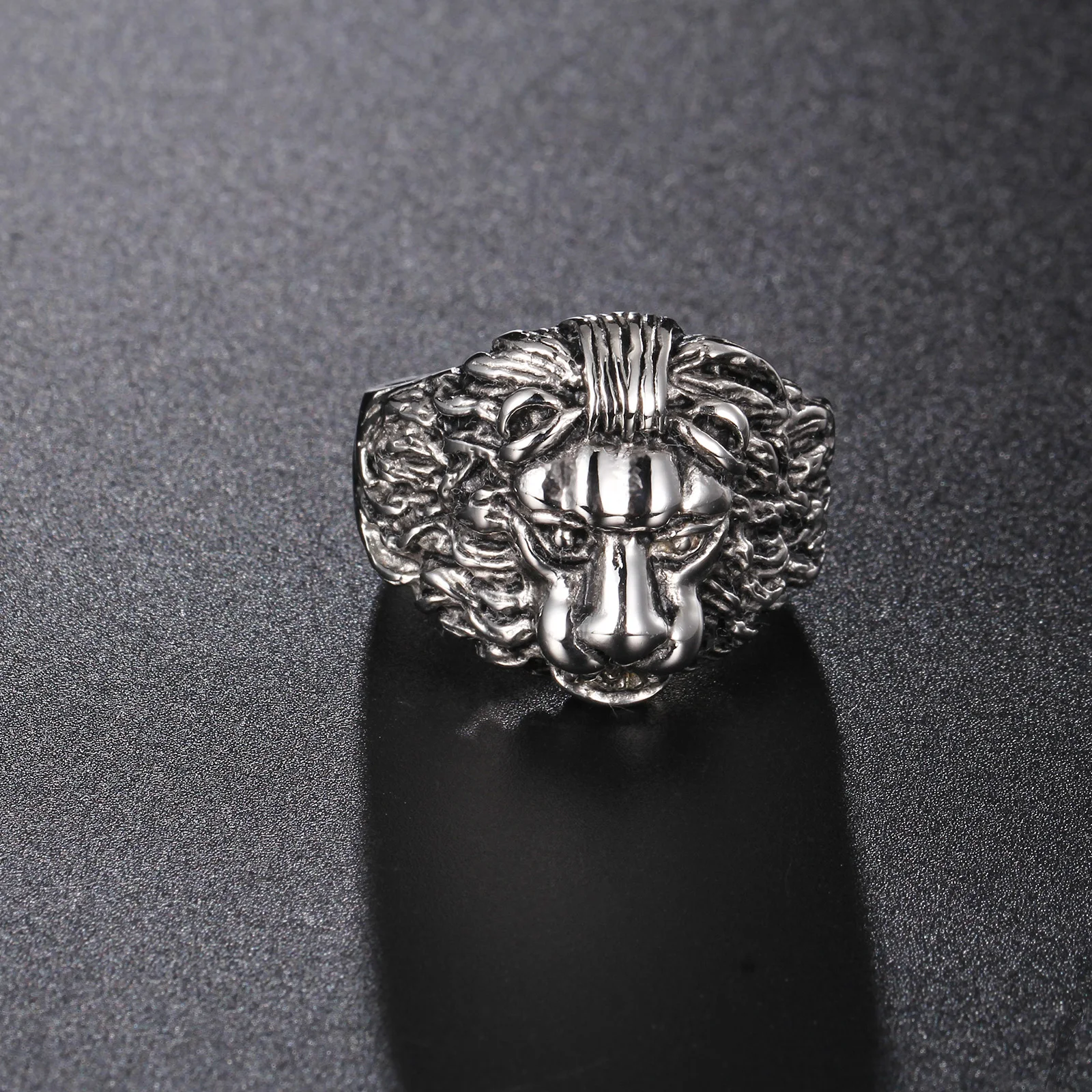 Stylish Plated 18K Gold Biker Finger Lion Head Ring, Wholesale Stainless Steel Lion Head Men Ring#