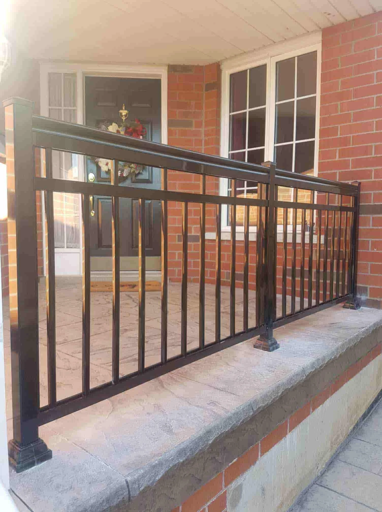  Chinese Factory Wholesale Price Black Aluminium Railing