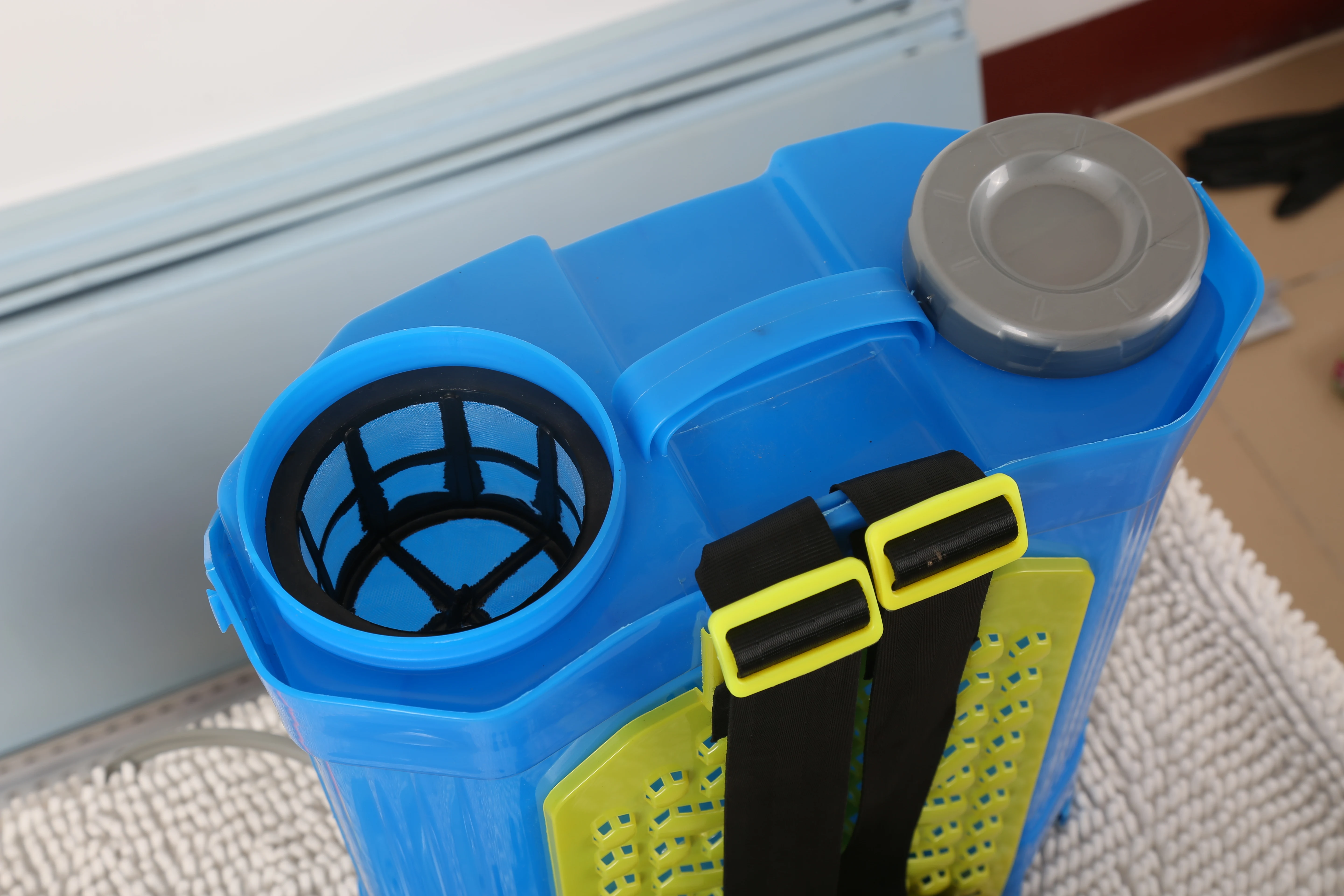 Электрический распылитель/распылитель с перезаряжаемой батареей 20 л