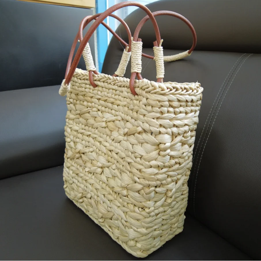 New Corn Husk Hand Woven Straw Bag Summer Beach Straw Bags Long Handle Bucket Handbag
