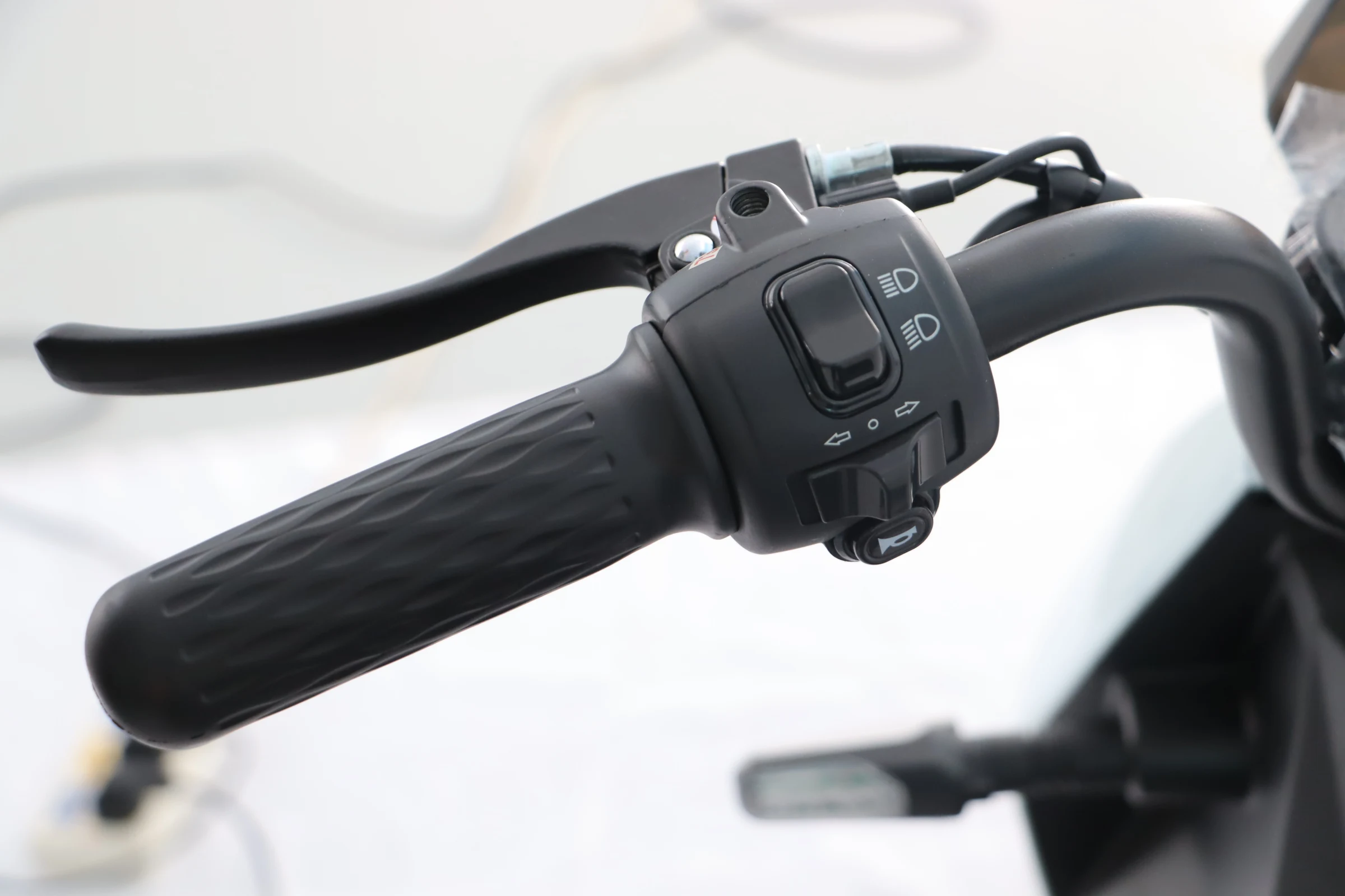 New Arrival 60v Electric City Bike Fashion Cheap Drum Brake Motorcycle 48v 500w Electric Scooter Moped