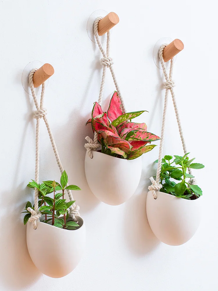Home Decor Ceramic Hanging planter with Drainage Holes Morden White Hanging Plant Pot with Hooks,7.5 Inch