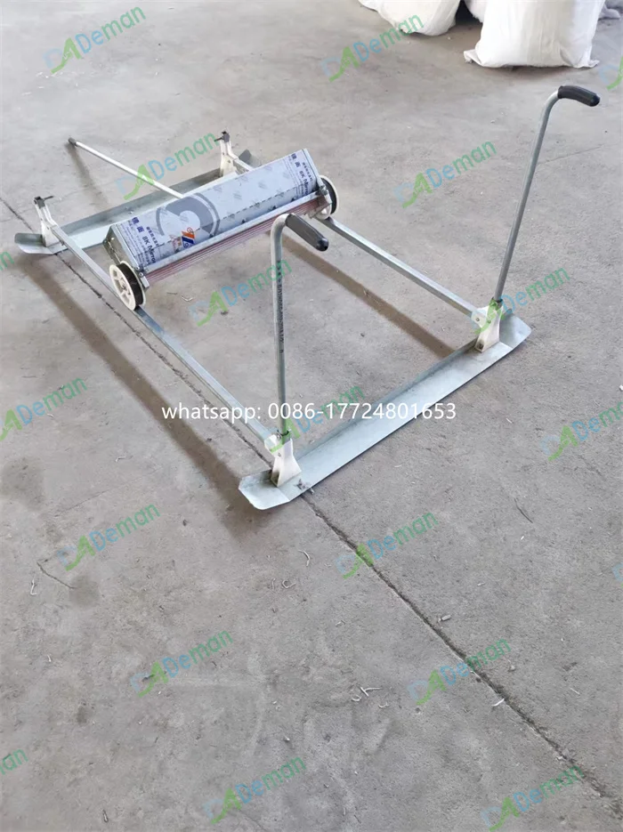 manual paddy rice planter sower machine paddy mulch earthing mulching machine soil seeds seeding sowing machine