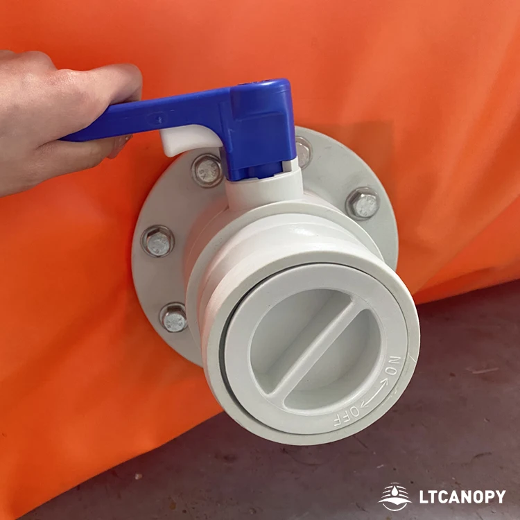 Litong customized size D shape inflatable water filled flood barrier