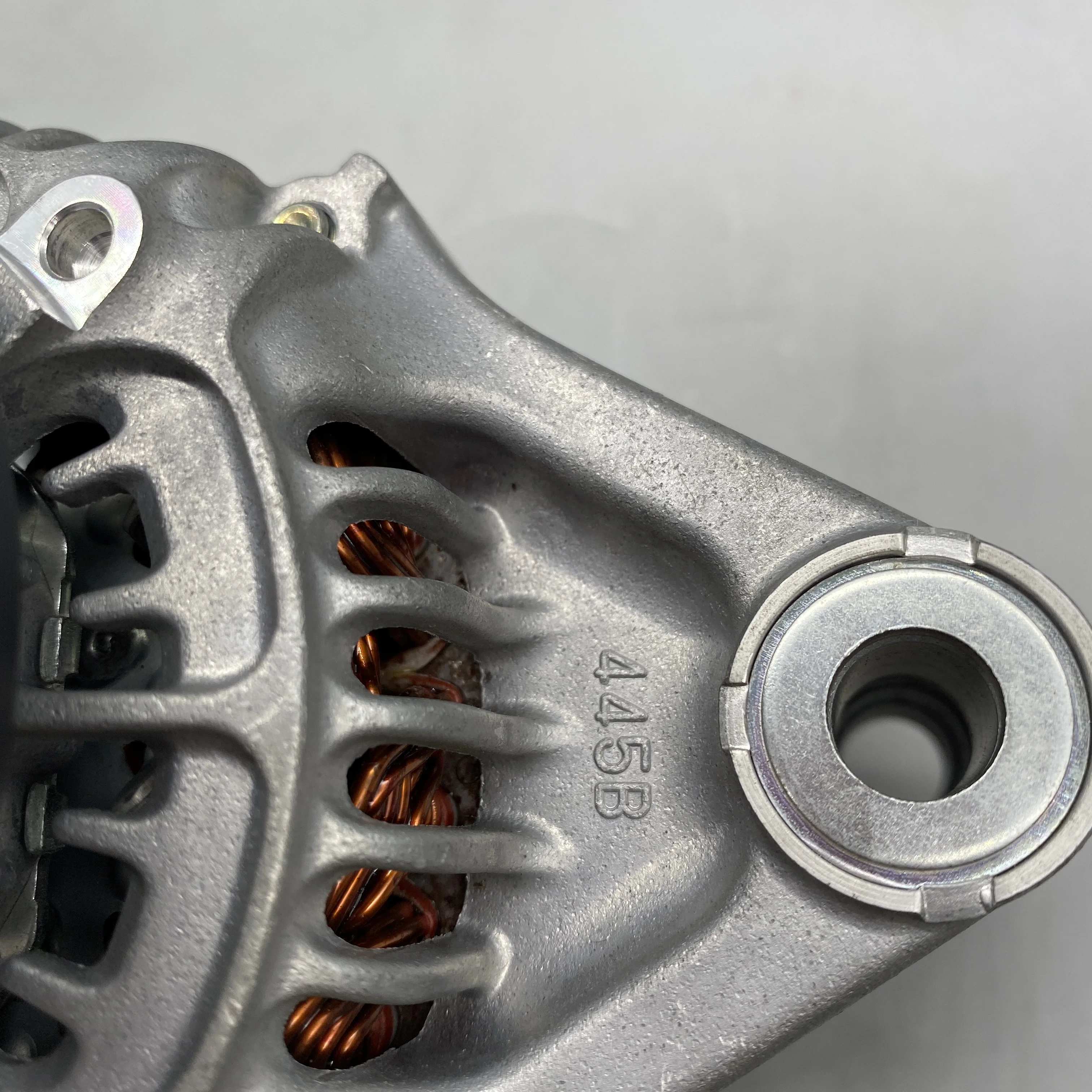 Excavator Engine Parts  B3.3  QSB3.3  Generator OEM C6008611350