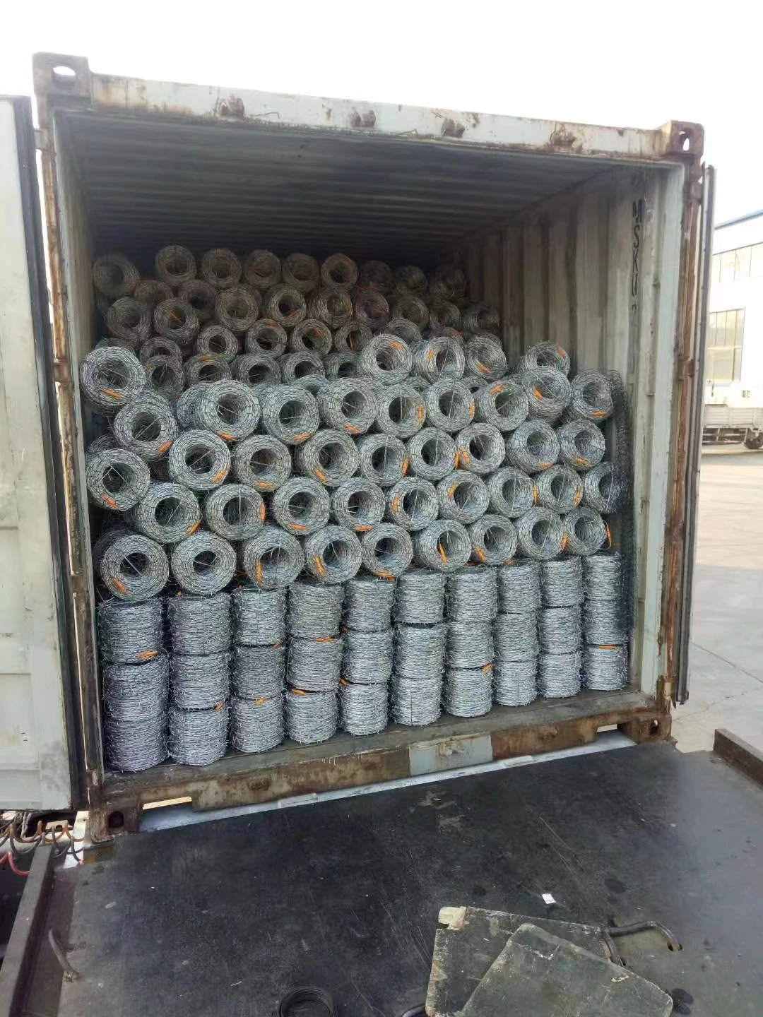 Razor Barbed Wire, Barbed Wire Length Per Roll, Razor Blade Barbed Wire price razor barbed wire galvanized barbed wire