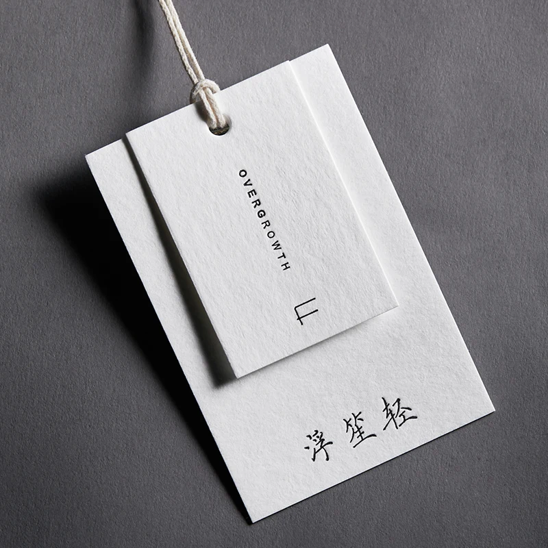 Fashion Style Customized Logo Paper Hang Tags For Garment Printing Both Sides Die Cut Label Hanging String Hang Tags