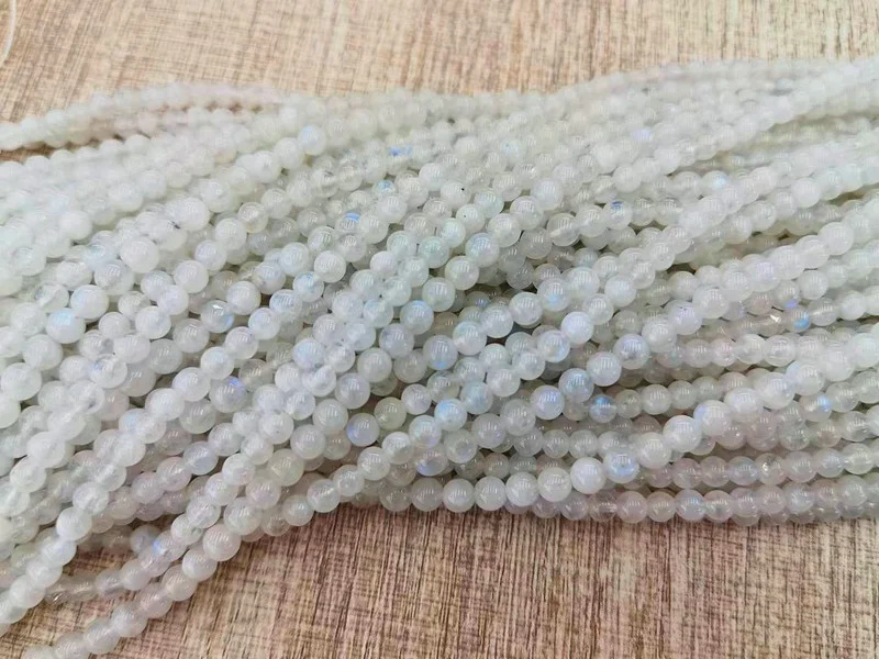 Wholesale Natural Smooth Gemstone Good Quality Blue Moonstone  Round Loose Stone Beads For Jewelry Making