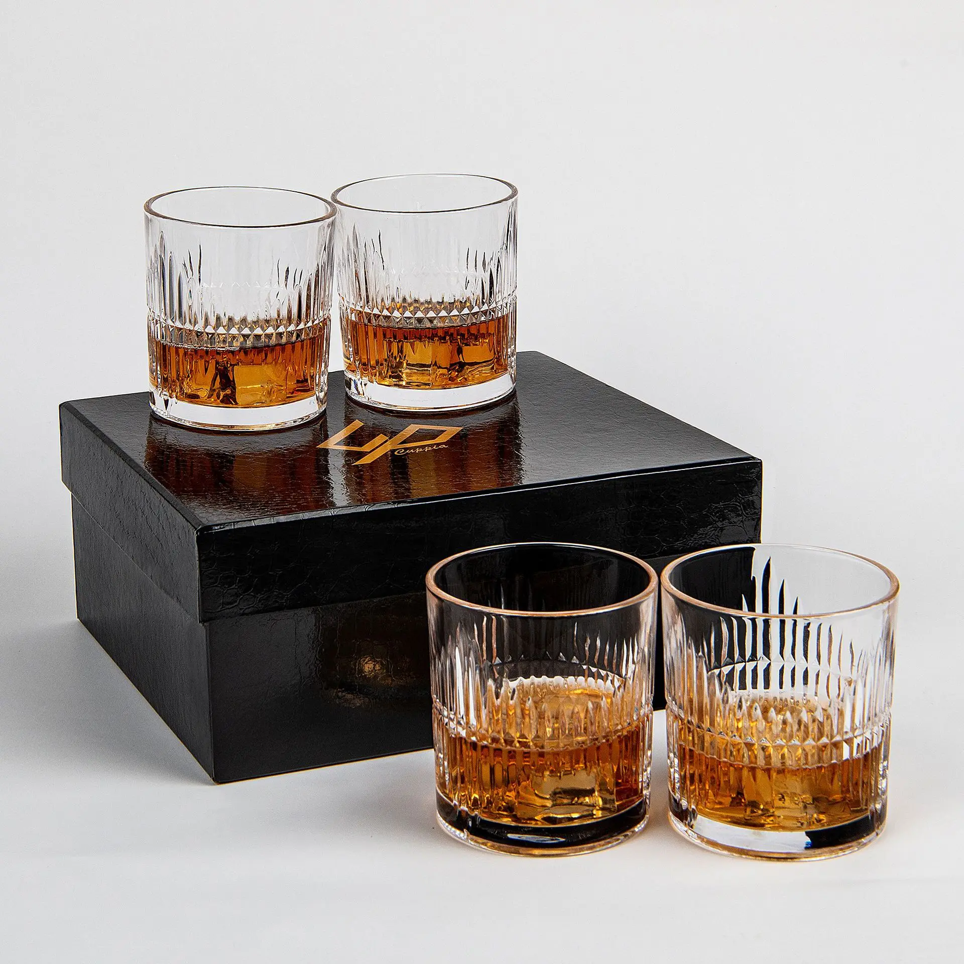 New design Brandy Snifter Whiskey Glass Spin 360 Not Fall Tumbler Wine Glasses Bar Restaurant Top Whisky XO Chivas Rock Cup