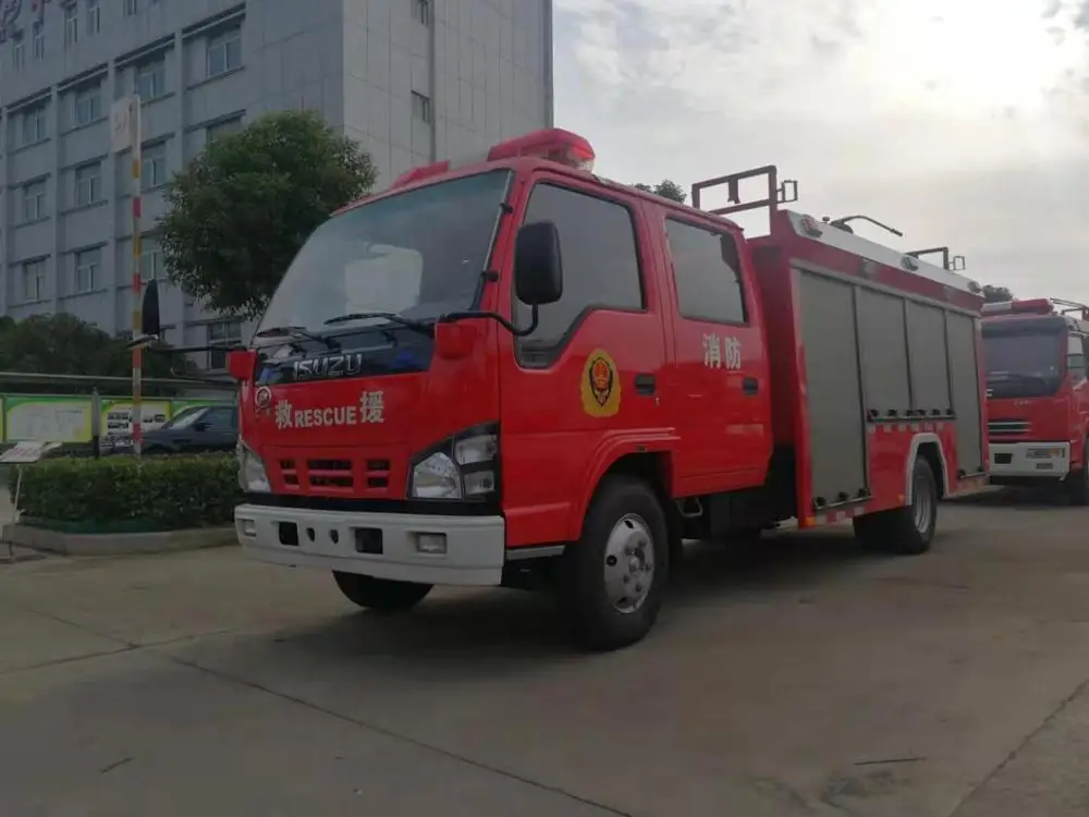China forest fire fighting Mini foam military fire engine